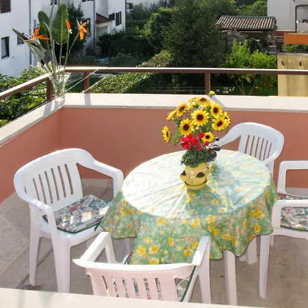 Apartment Dario - Uma155 By Interhome Umag